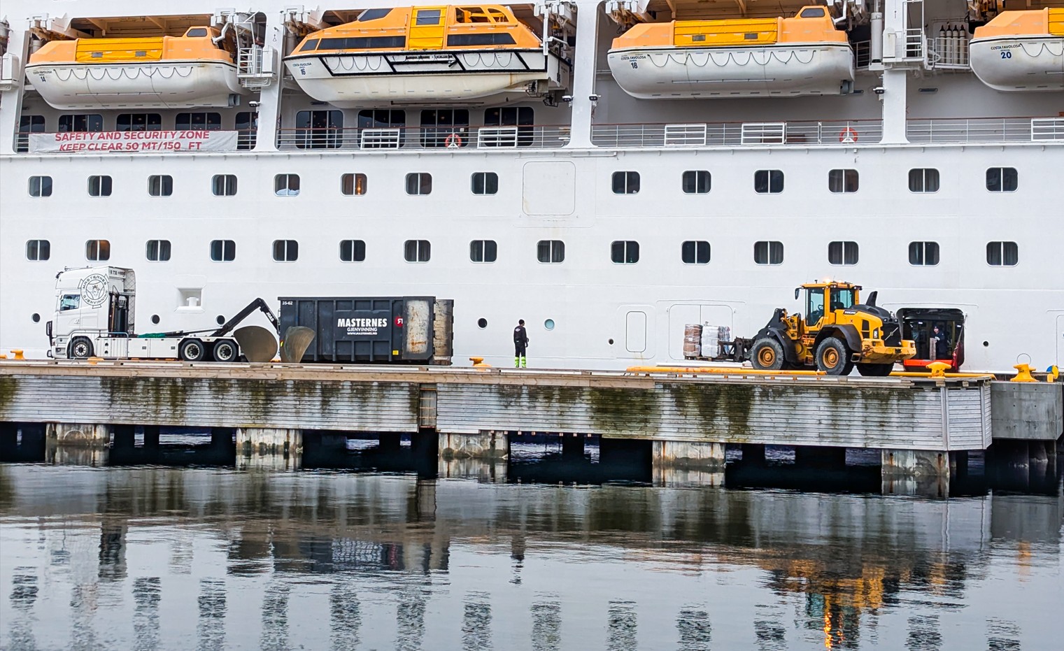 Slik håndterer vi avfallet fra cruisetrafikken i Honningsvåg